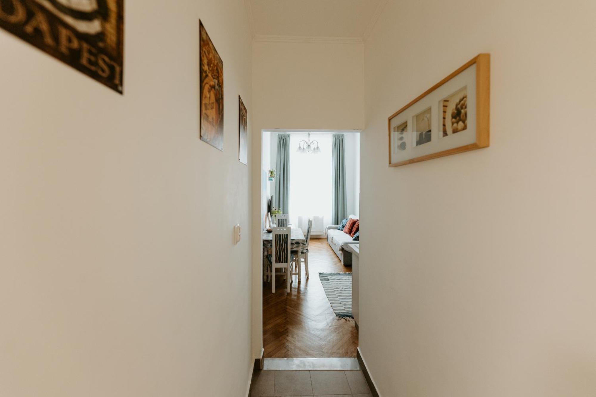 Margaret & Violet Apartments - Peaceful Stay Downtown بودابست المظهر الخارجي الصورة