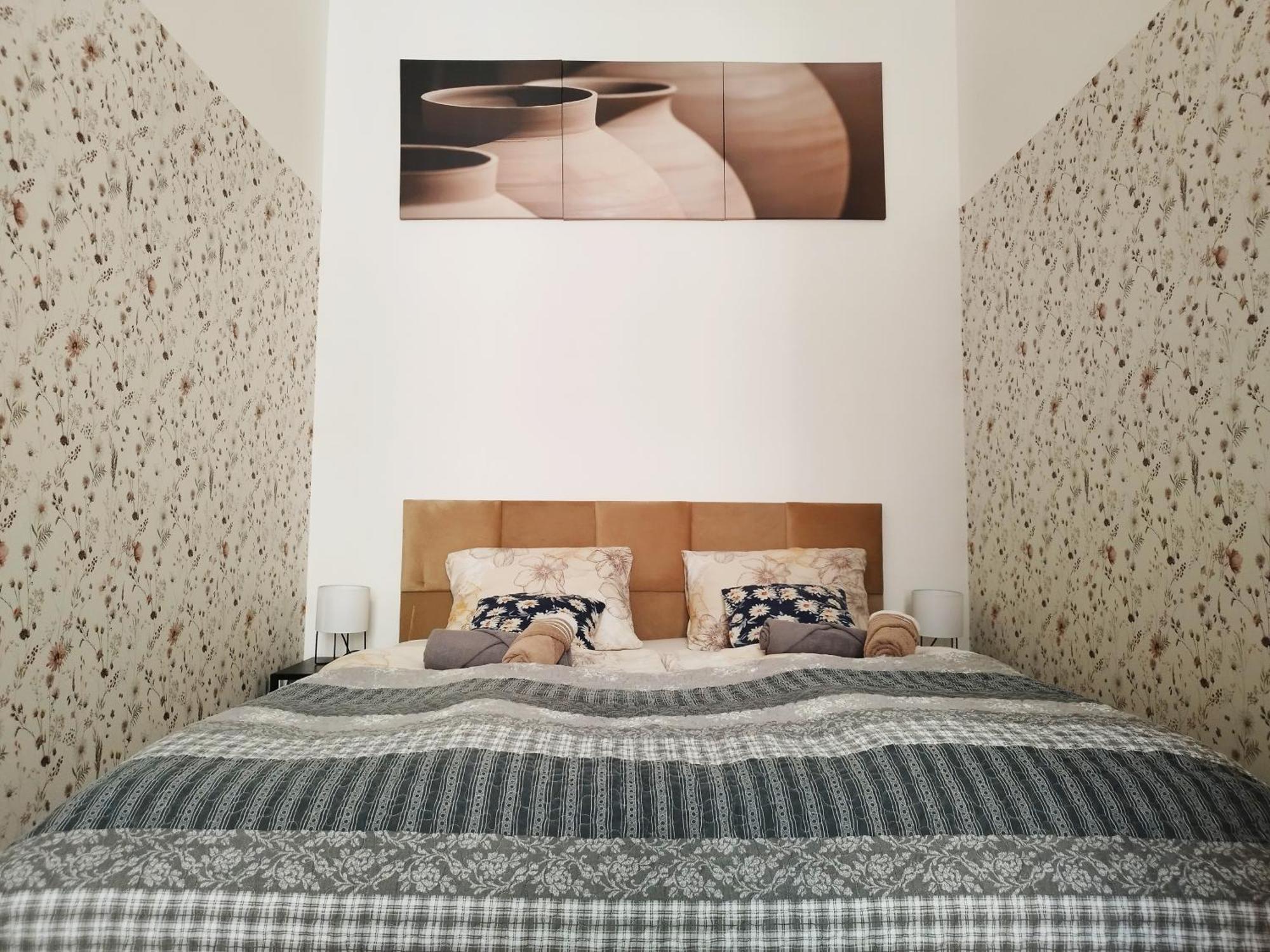 Margaret & Violet Apartments - Peaceful Stay Downtown بودابست المظهر الخارجي الصورة